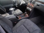 Mercedes E 200-6