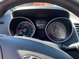 Hyundai Elantra-10