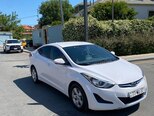 Hyundai Elantra-2