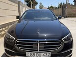 Mercedes E 300 e-1