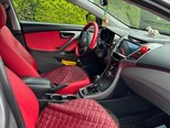 Hyundai Elantra-12