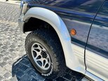 Mitsubishi Pajero-7
