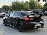 Mitsubishi Lancer-8