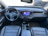 Kia Sorento-11