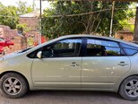 Toyota Prius-4