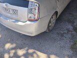 Toyota Prius-8