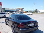 Mercedes E 240-4