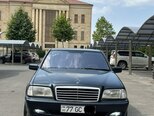 Mercedes C 230-1