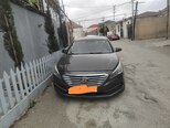 Hyundai Sonata-1