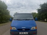 Ford Transit-1