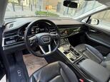 Audi Q7-17