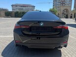 BMW i4-7