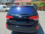 Kia Sorento-11