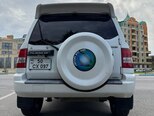 Mitsubishi Pajero io-6