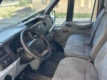 Ford Transit-5