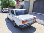 LADA (VAZ) 2107-2