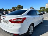 Ford Focus-11