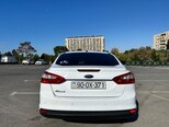 Ford Focus-2