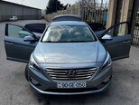 Hyundai Sonata-2