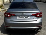 Hyundai Sonata-4