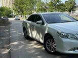Toyota Camry-3