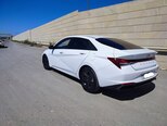 Hyundai Elantra-16