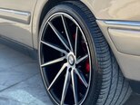 Mercedes E 240-4