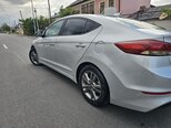 Hyundai Elantra-8
