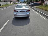 Hyundai Elantra-13