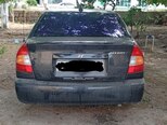 Hyundai Accent-2