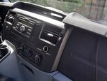 Ford Transit-10