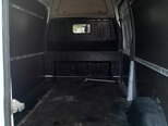 Ford Transit-12