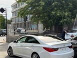 Hyundai Sonata-4
