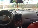 Hyundai Accent-8