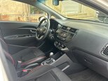 Kia Rio-12