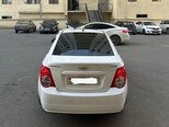 Chevrolet Aveo-8