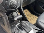 Hyundai Santa Fe-15