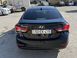 Hyundai Elantra-2