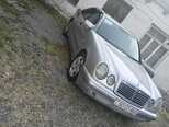 Mercedes E 200-2