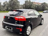 Kia Rio-10