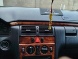 Mercedes E 200-3