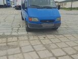 Ford Transit-1