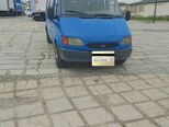 Ford Transit-5