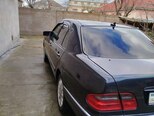 Mercedes E 200-8