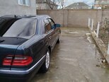 Mercedes E 200-9