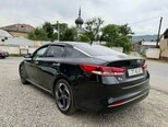 Kia K5-4