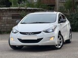 Hyundai Elantra-1