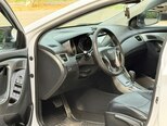 Hyundai Elantra-9