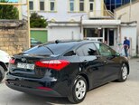 Kia Cerato-6