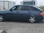 LADA (VAZ) Priora-8